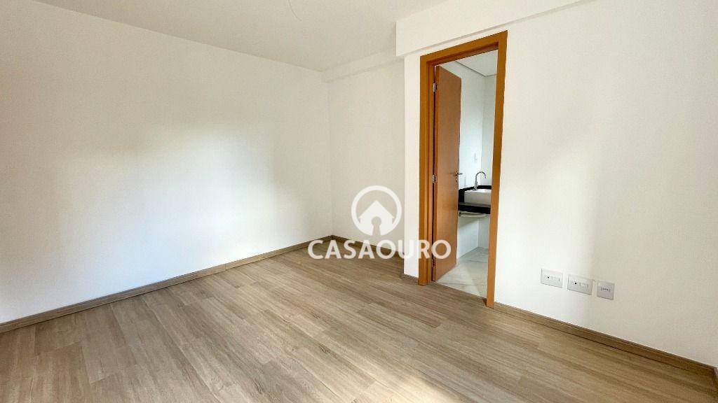 Apartamento à venda com 2 quartos, 62m² - Foto 17