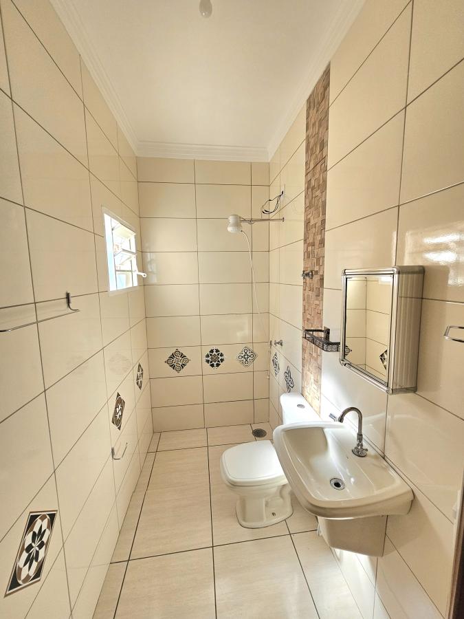 Casa à venda com 3 quartos, 250m² - Foto 4