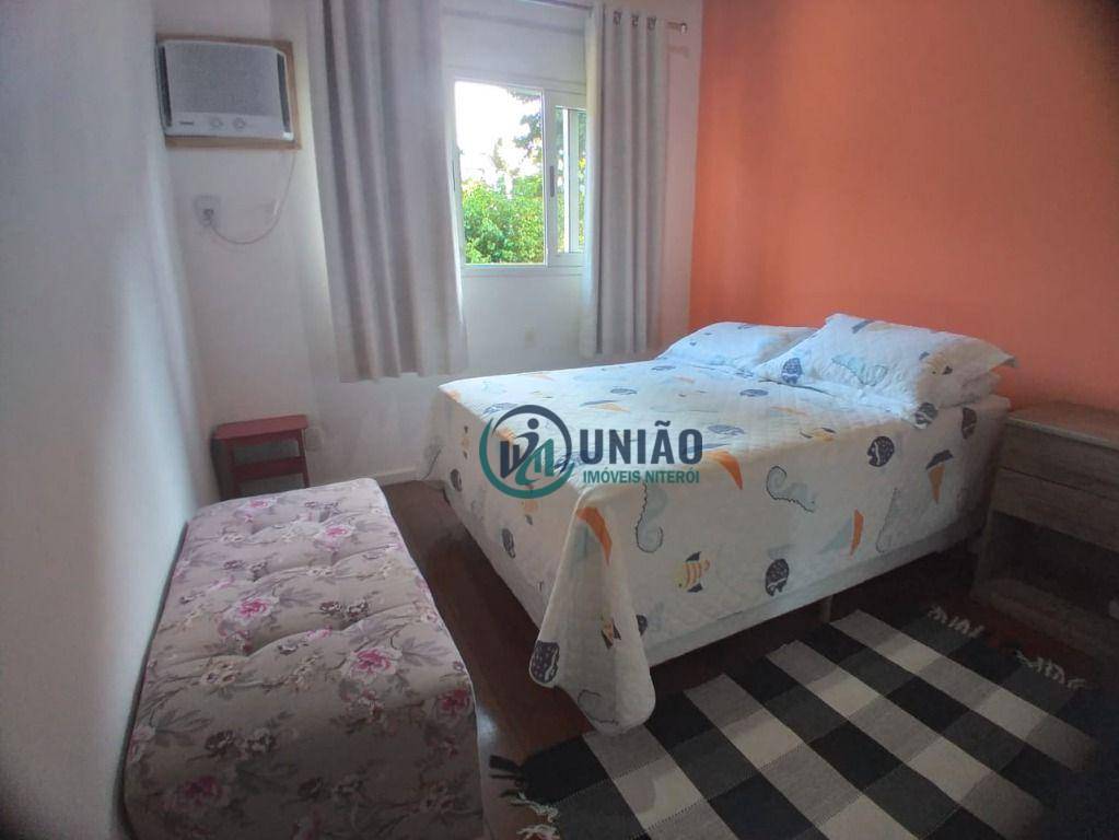 Casa de Condomínio à venda com 4 quartos, 250m² - Foto 7