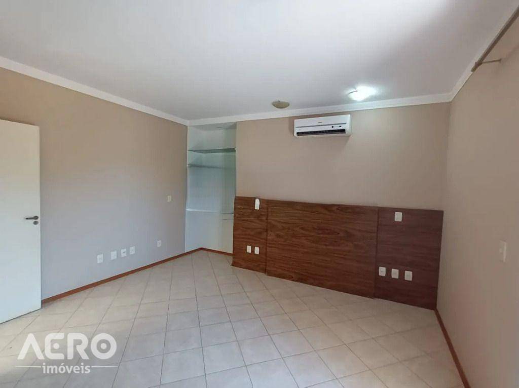 Casa de Condomínio à venda com 3 quartos, 328m² - Foto 21