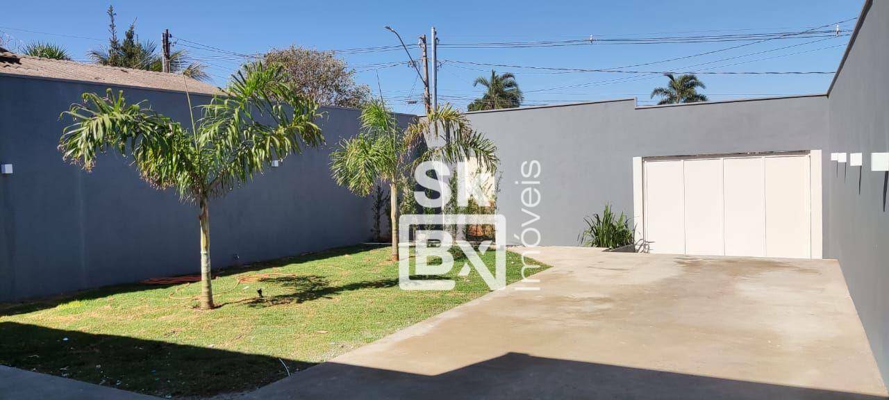 Casa à venda com 3 quartos, 102m² - Foto 3