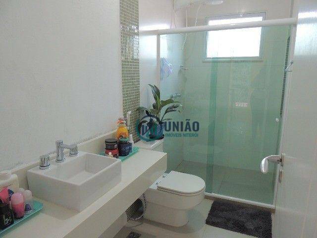 Casa de Condomínio à venda com 5 quartos, 320m² - Foto 11