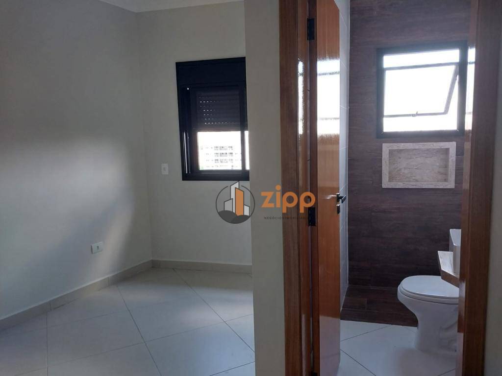 Sobrado à venda com 3 quartos, 200m² - Foto 9