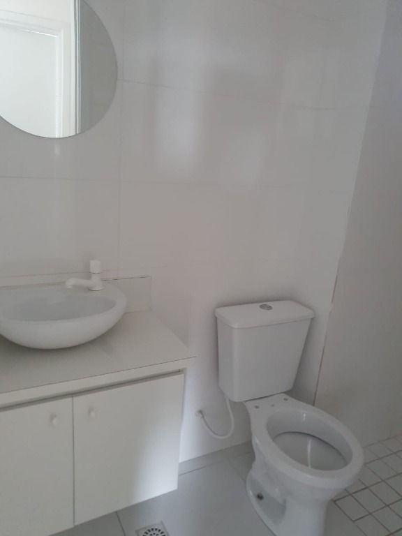 Apartamento à venda com 2 quartos, 55m² - Foto 10