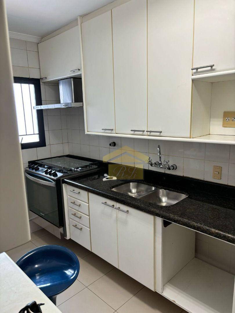 Apartamento para alugar com 4 quartos, 124m² - Foto 6