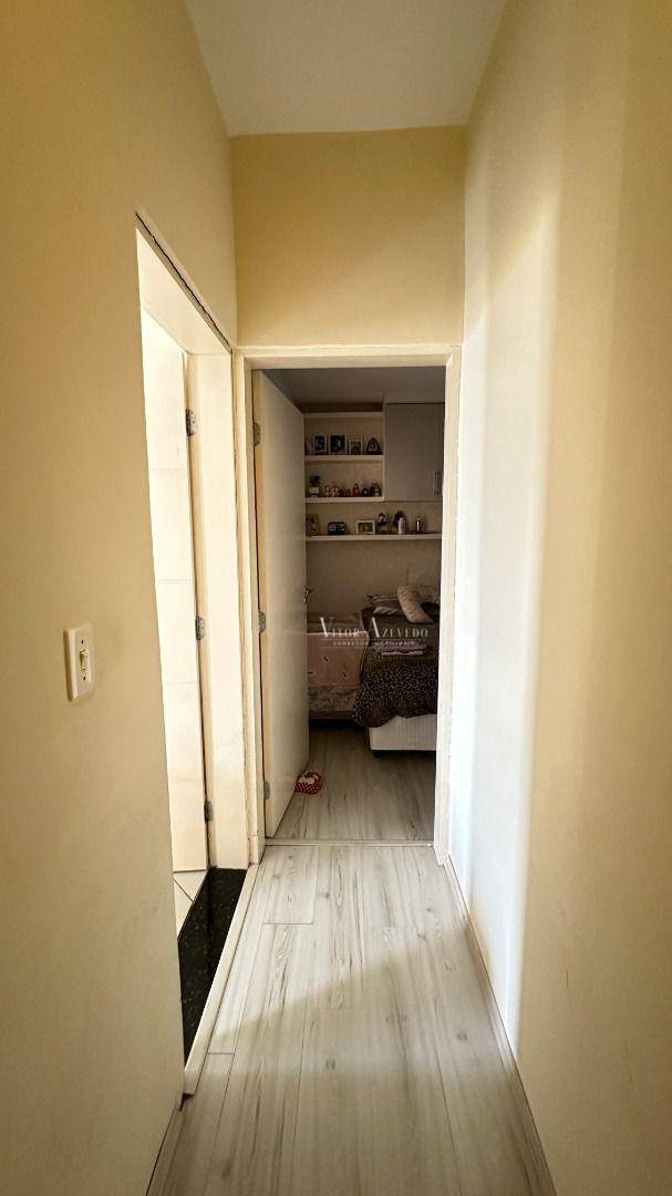 Casa à venda com 2 quartos, 170m² - Foto 9