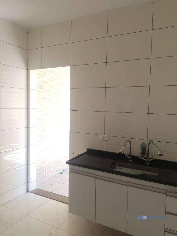 Casa à venda com 2 quartos, 83m² - Foto 3