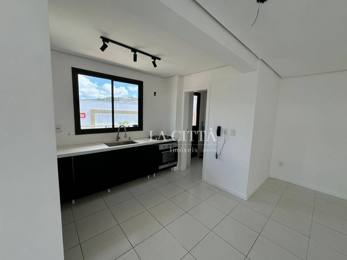 Apartamento à venda com 4 quartos, 237m² - Foto 14