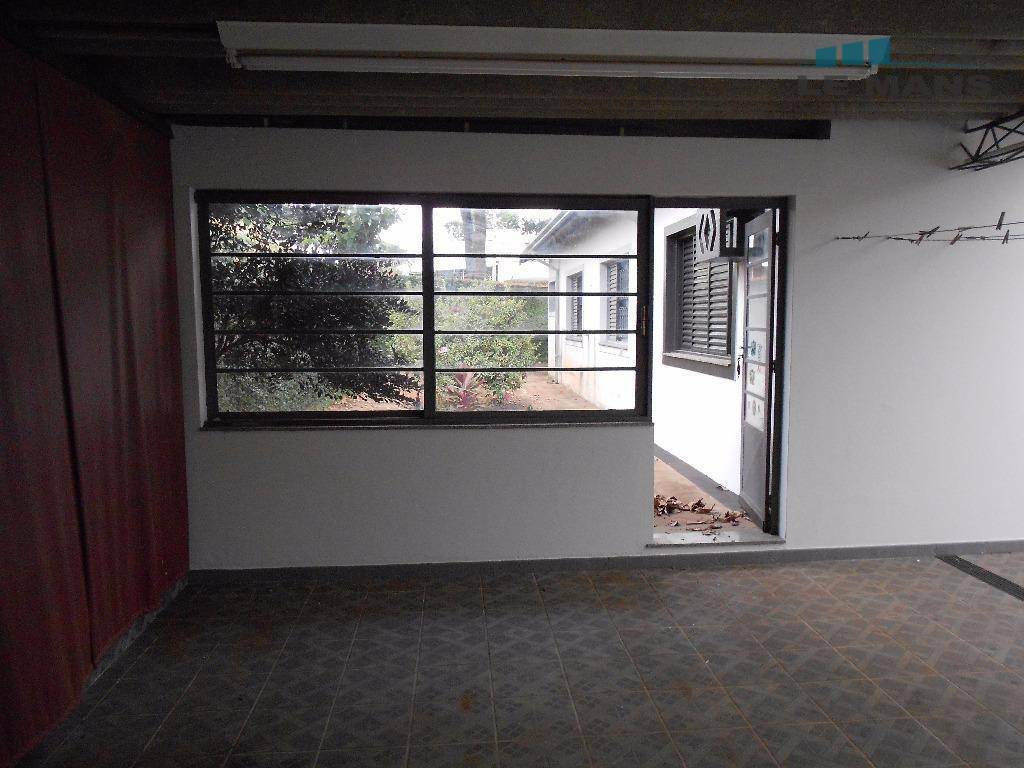 Casa à venda com 3 quartos, 236m² - Foto 30