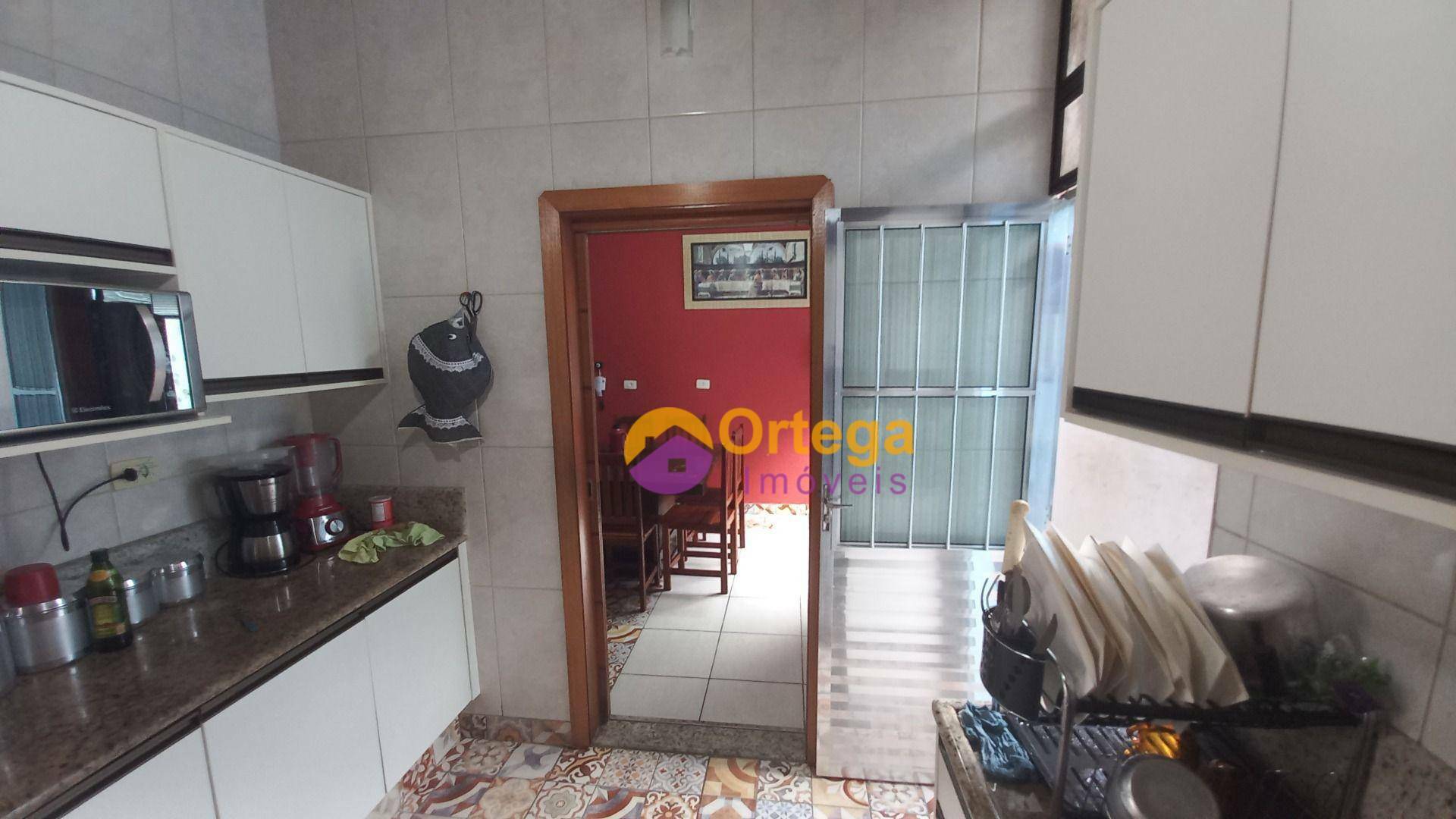 Casa à venda com 4 quartos, 199m² - Foto 66