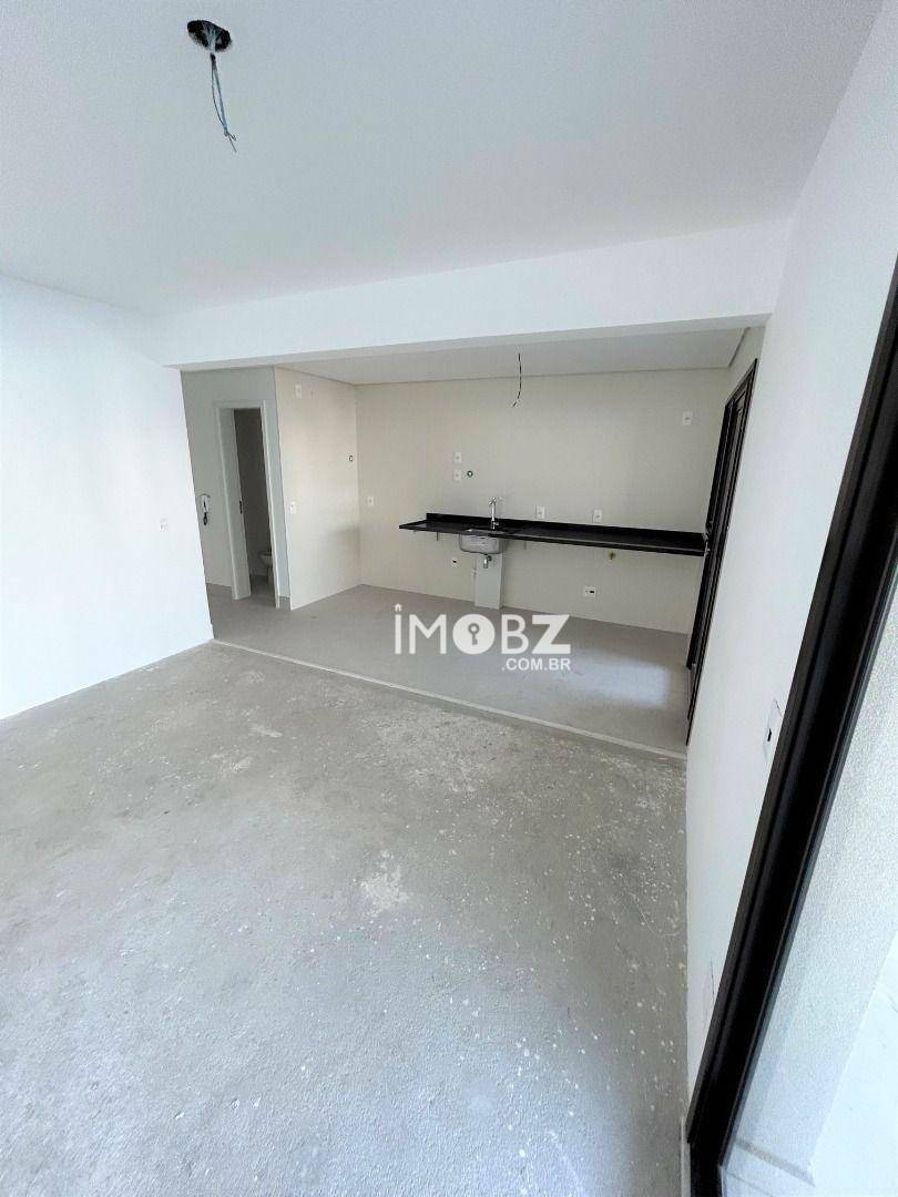 Apartamento à venda com 4 quartos, 158m² - Foto 7