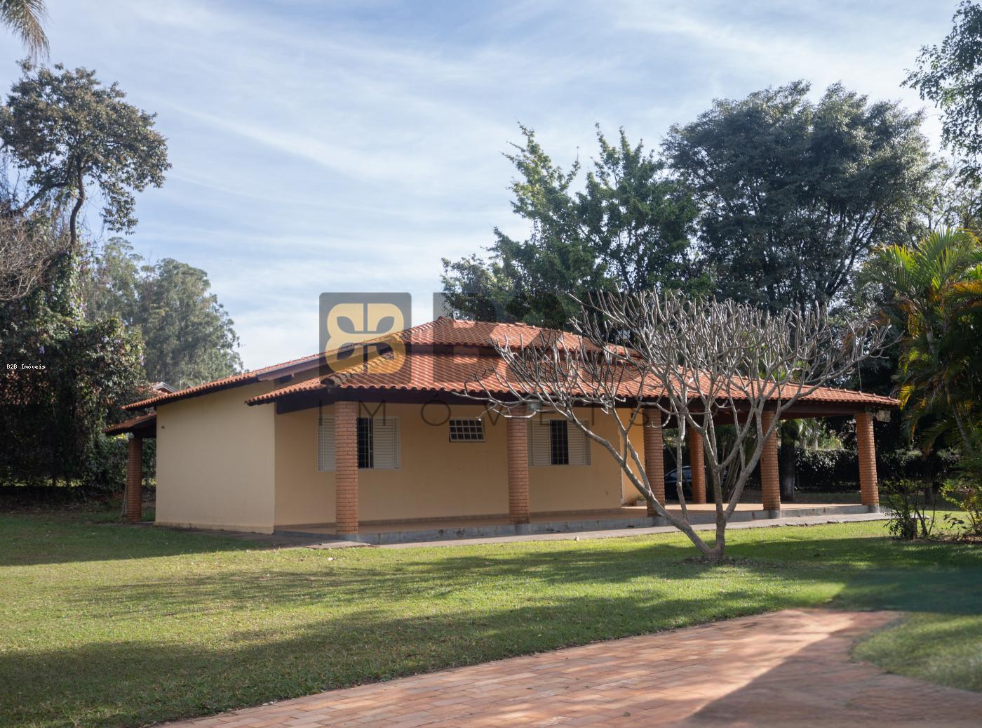 Fazenda à venda com 3 quartos, 350m² - Foto 3