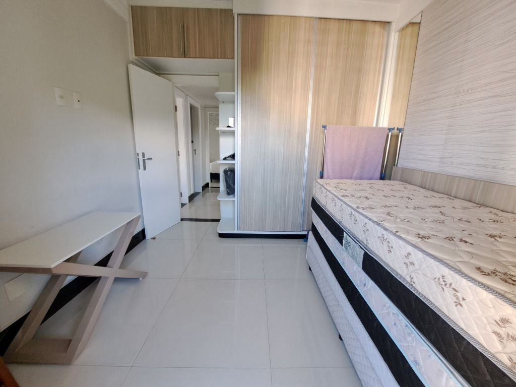 Apartamento à venda com 3 quartos, 180m² - Foto 20