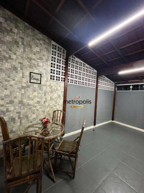 Sobrado à venda com 3 quartos, 266m² - Foto 12