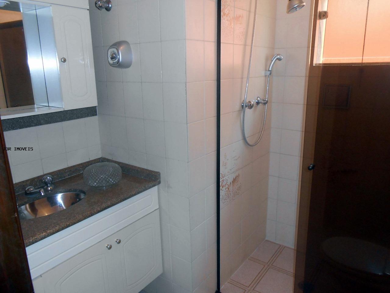 Sobrado para alugar com 3 quartos, 165m² - Foto 2