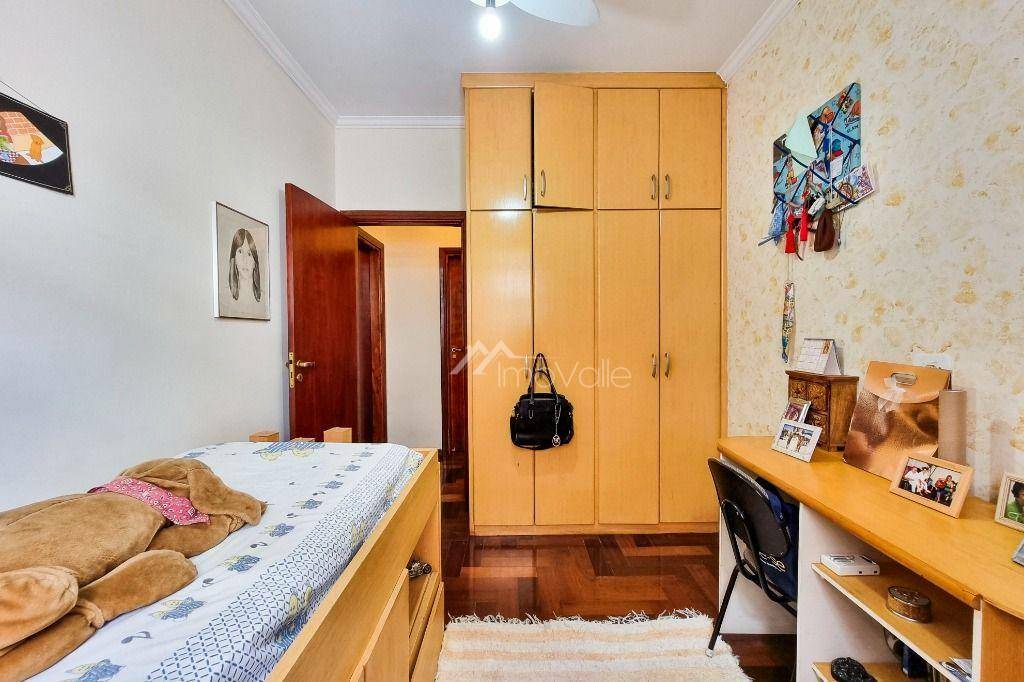 Casa de Condomínio à venda com 4 quartos, 185m² - Foto 16