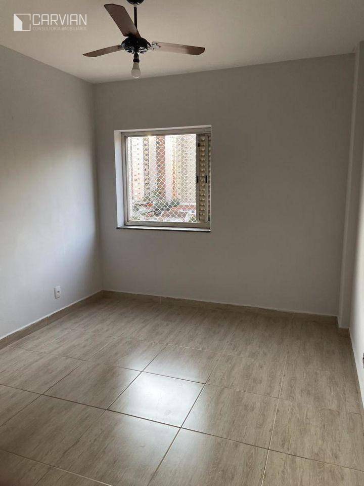 Apartamento à venda com 2 quartos, 100m² - Foto 11