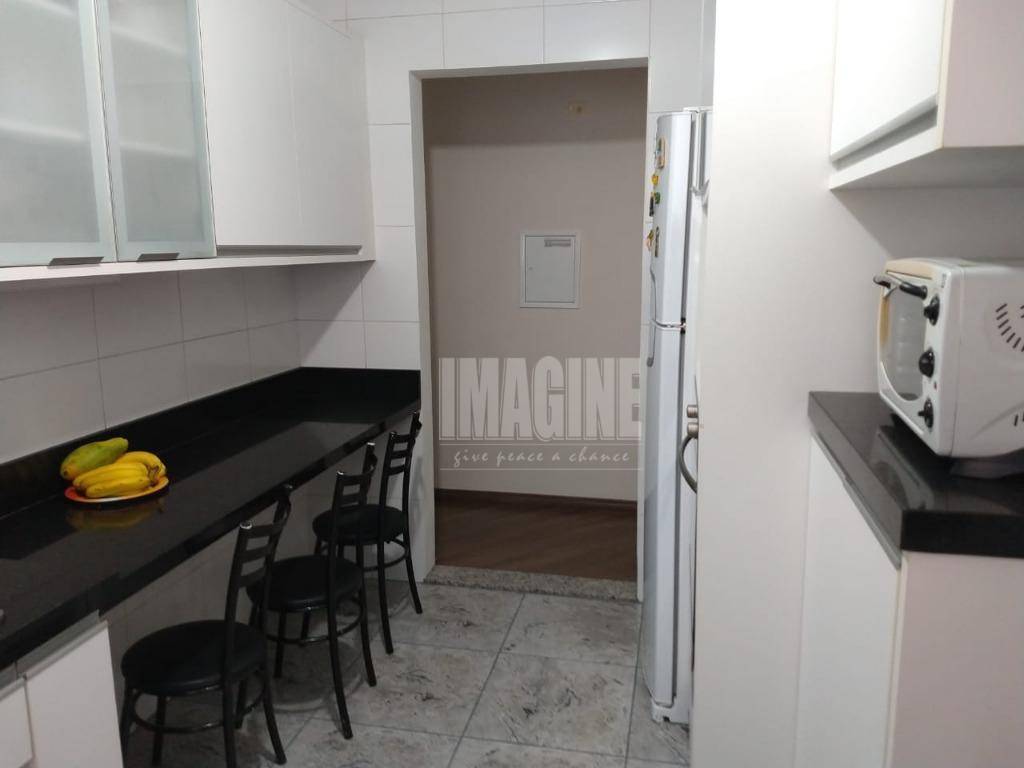 Apartamento à venda com 3 quartos, 83m² - Foto 27