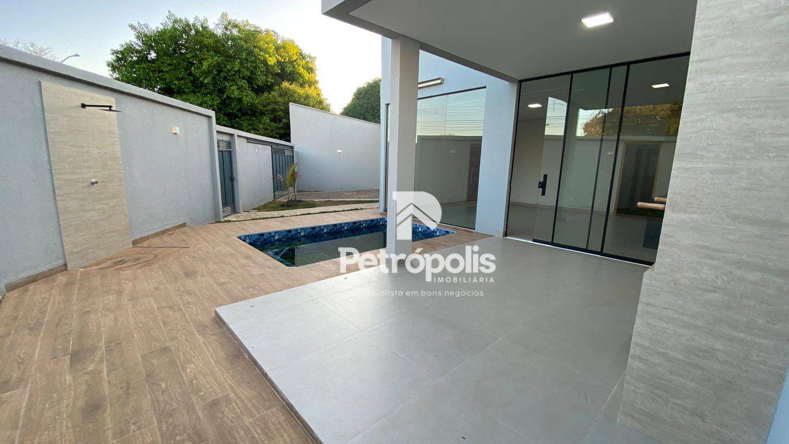 Casa à venda com 3 quartos, 206m² - Foto 16