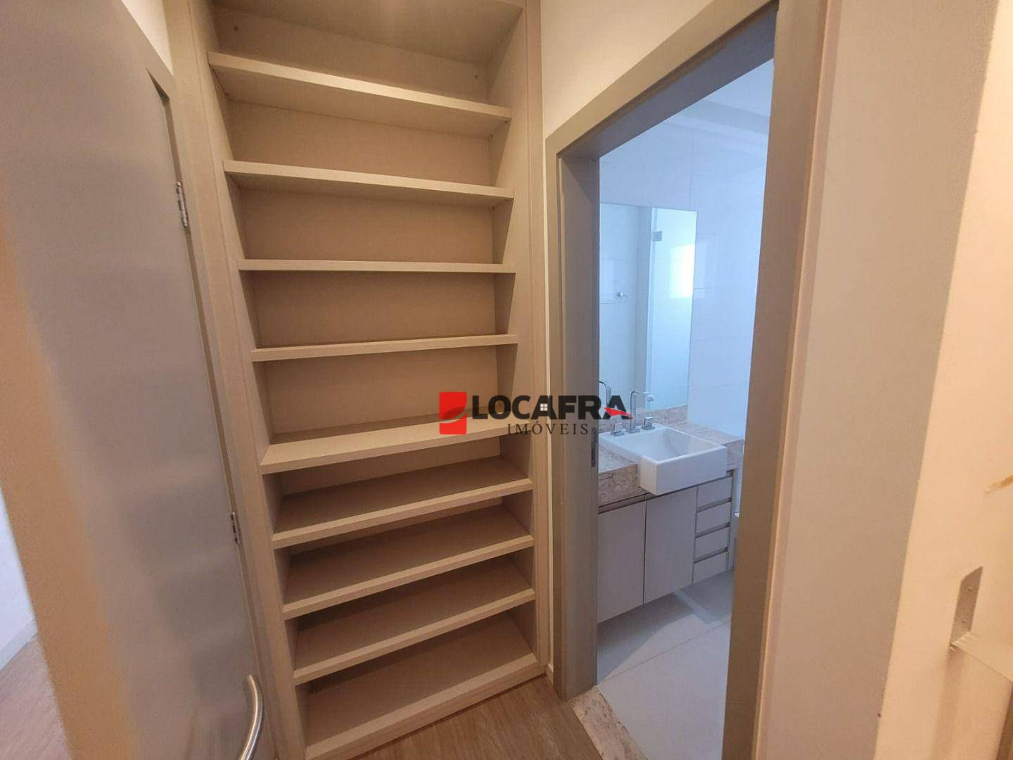 Apartamento à venda com 3 quartos, 245m² - Foto 41