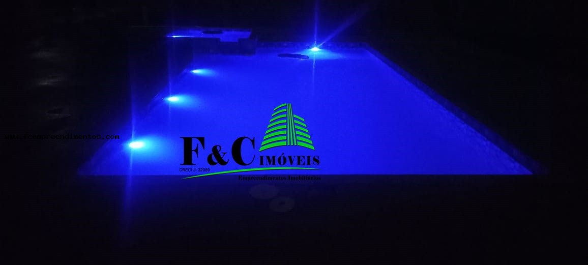 Chácara à venda com 2 quartos, 1500m² - Foto 3