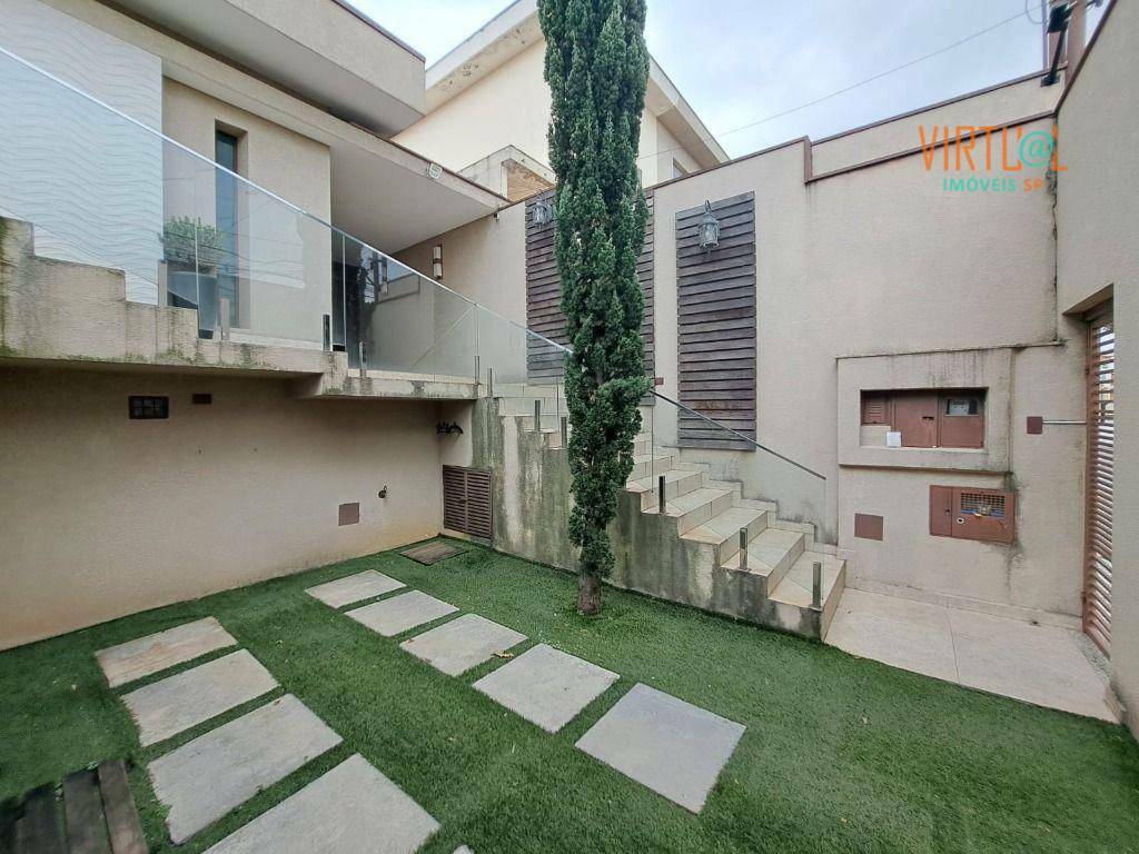 Casa para alugar com 3 quartos, 219m² - Foto 4