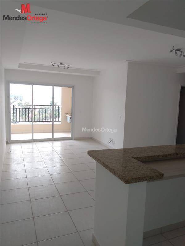 Apartamento à venda com 3 quartos, 96m² - Foto 3