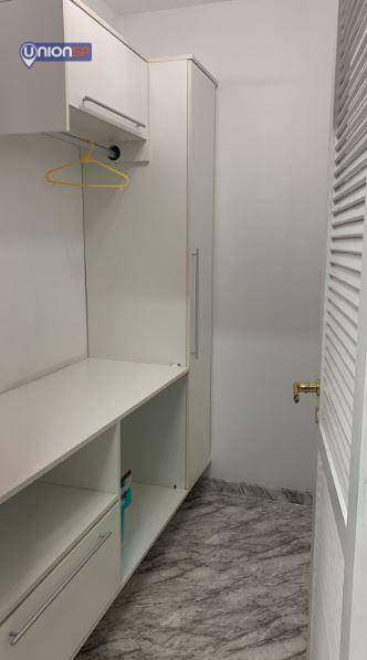 Apartamento à venda com 4 quartos, 230m² - Foto 18