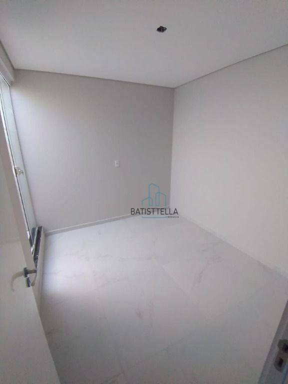 Sobrado à venda com 3 quartos, 110m² - Foto 11