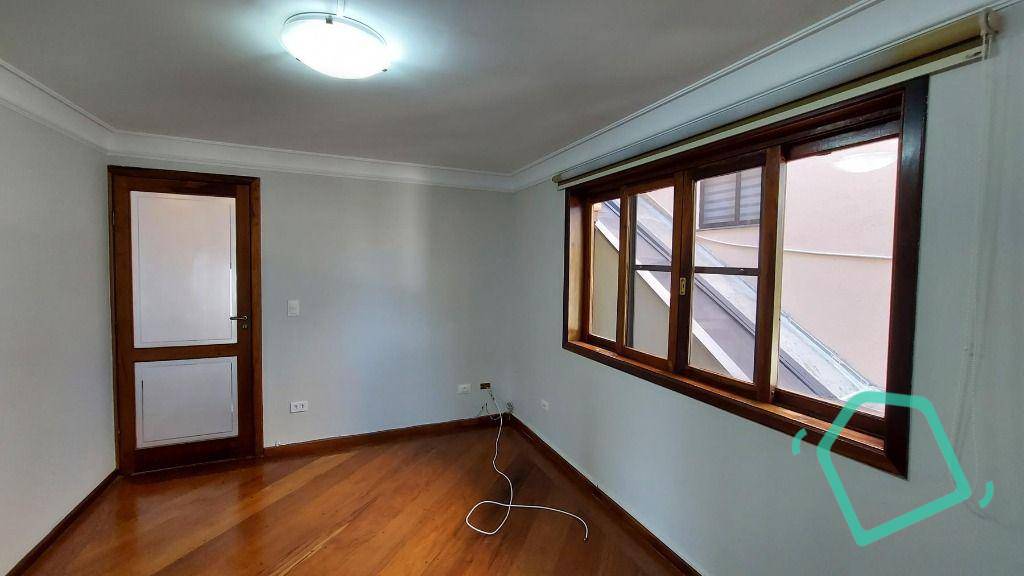 Casa de Condomínio para alugar com 2 quartos, 171m² - Foto 6