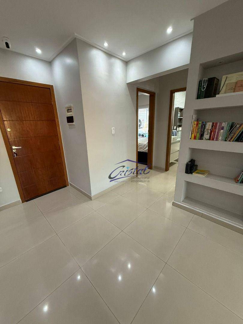 Apartamento à venda com 3 quartos, 135m² - Foto 9