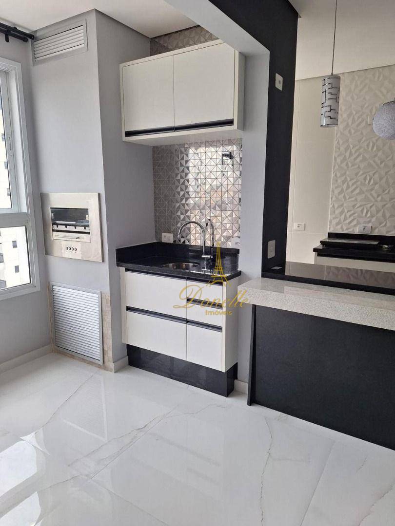 Apartamento para alugar com 1 quarto, 43m² - Foto 19