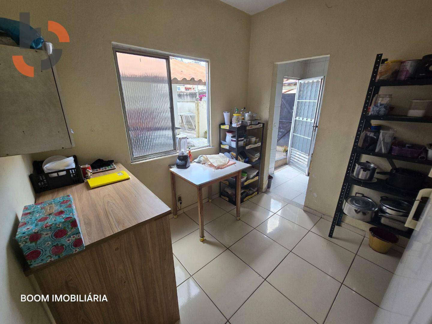 Casa à venda com 1 quarto, 30m² - Foto 4