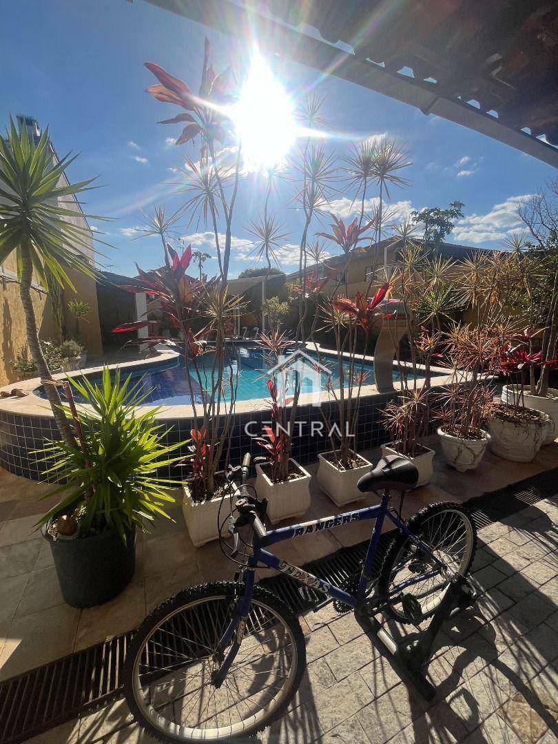 Casa, 5 quartos, 370 m² - Foto 3