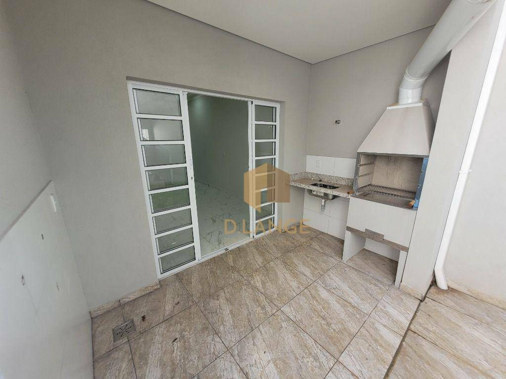 Casa à venda com 3 quartos, 122m² - Foto 13