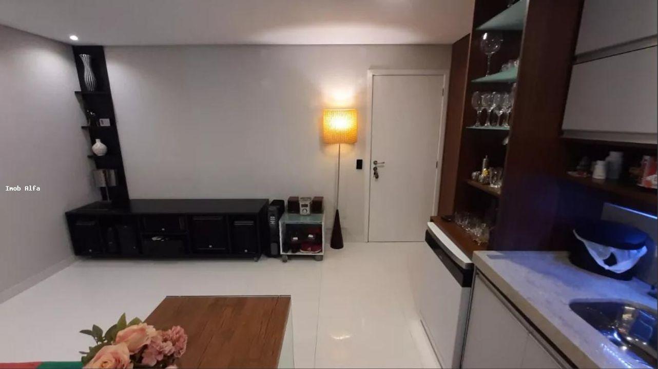 Apartamento à venda com 1 quarto, 50m² - Foto 4