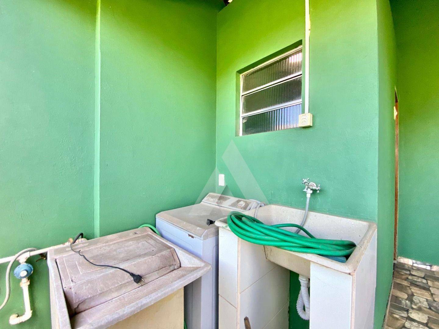 Casa à venda com 3 quartos, 178m² - Foto 19