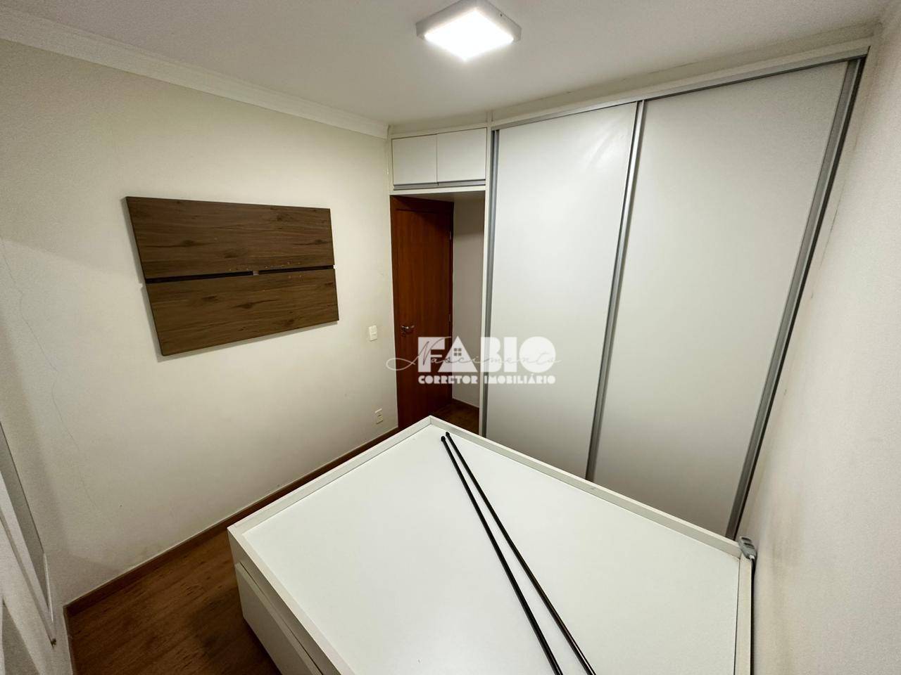 Apartamento à venda com 2 quartos, 55m² - Foto 6