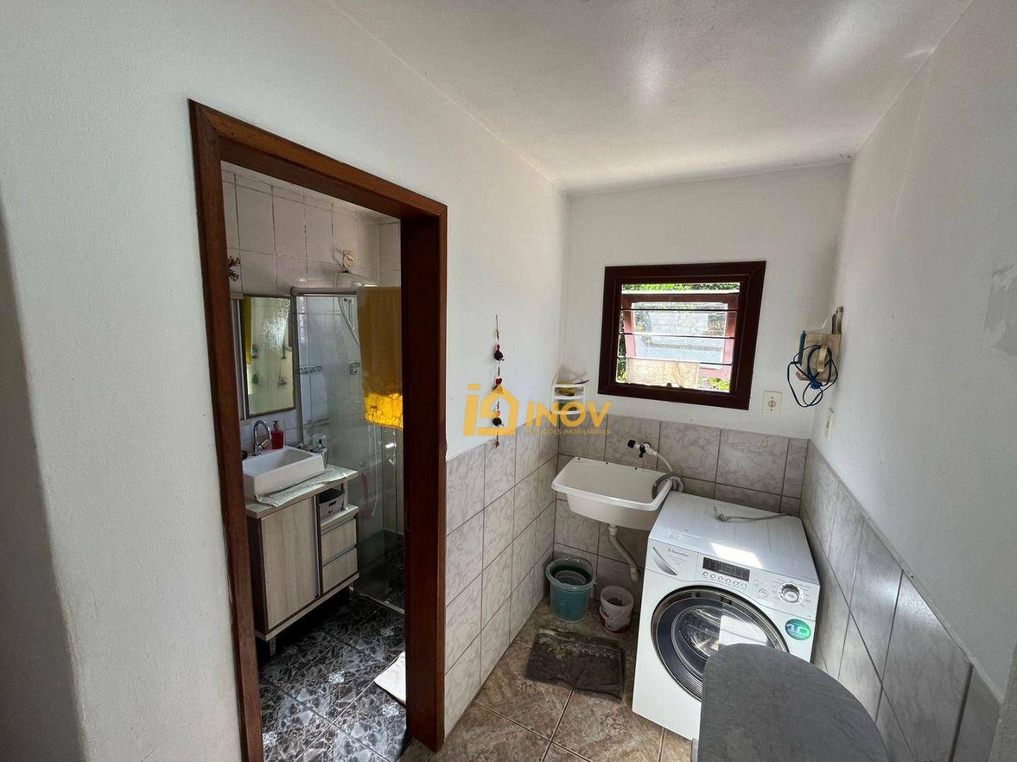 Casa à venda com 3 quartos, 1m² - Foto 9