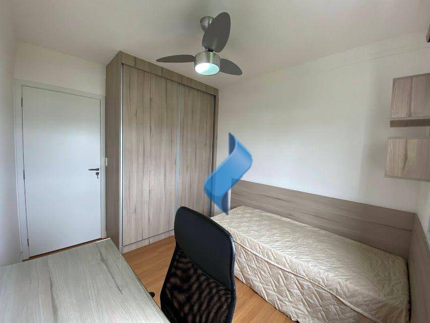 Apartamento à venda com 3 quartos, 97m² - Foto 9