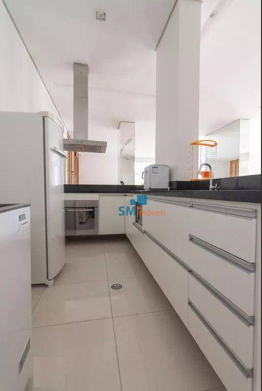 Apartamento à venda com 3 quartos, 160m² - Foto 33