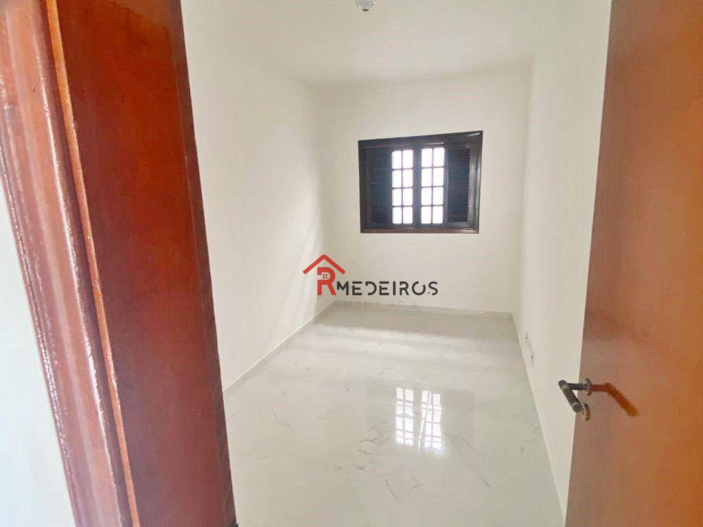 Casa à venda com 3 quartos, 122m² - Foto 8