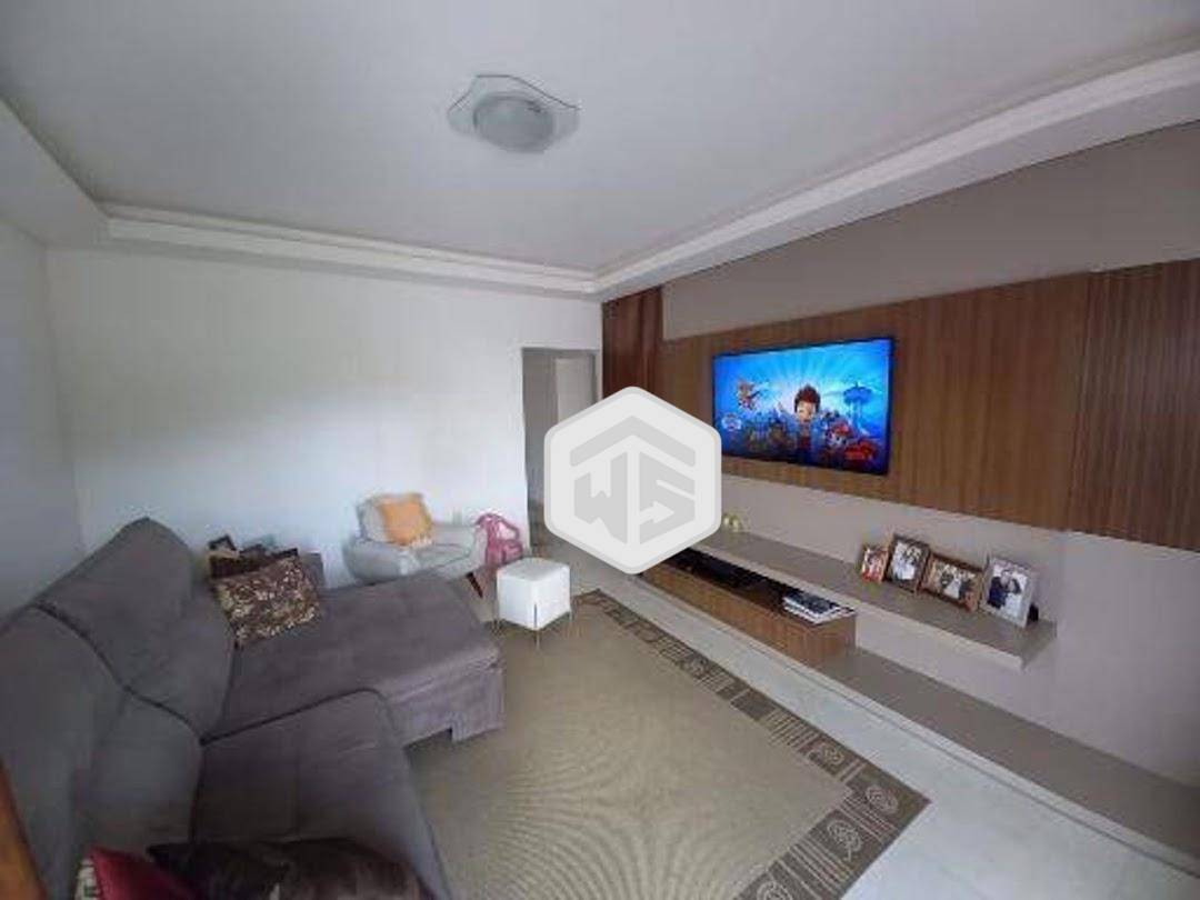 Casa, 5 quartos, 318 m² - Foto 3