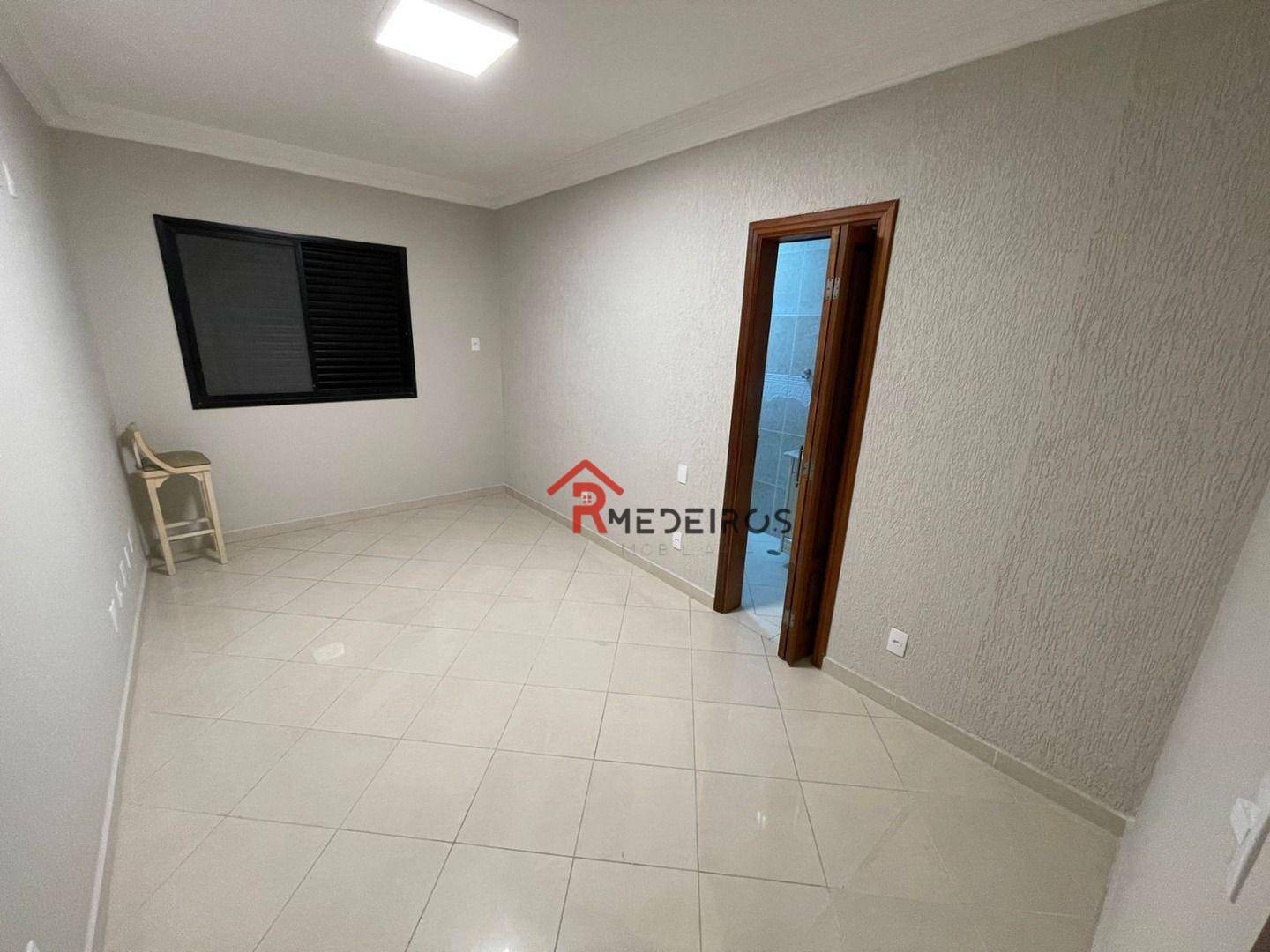 Cobertura à venda com 5 quartos, 257m² - Foto 18