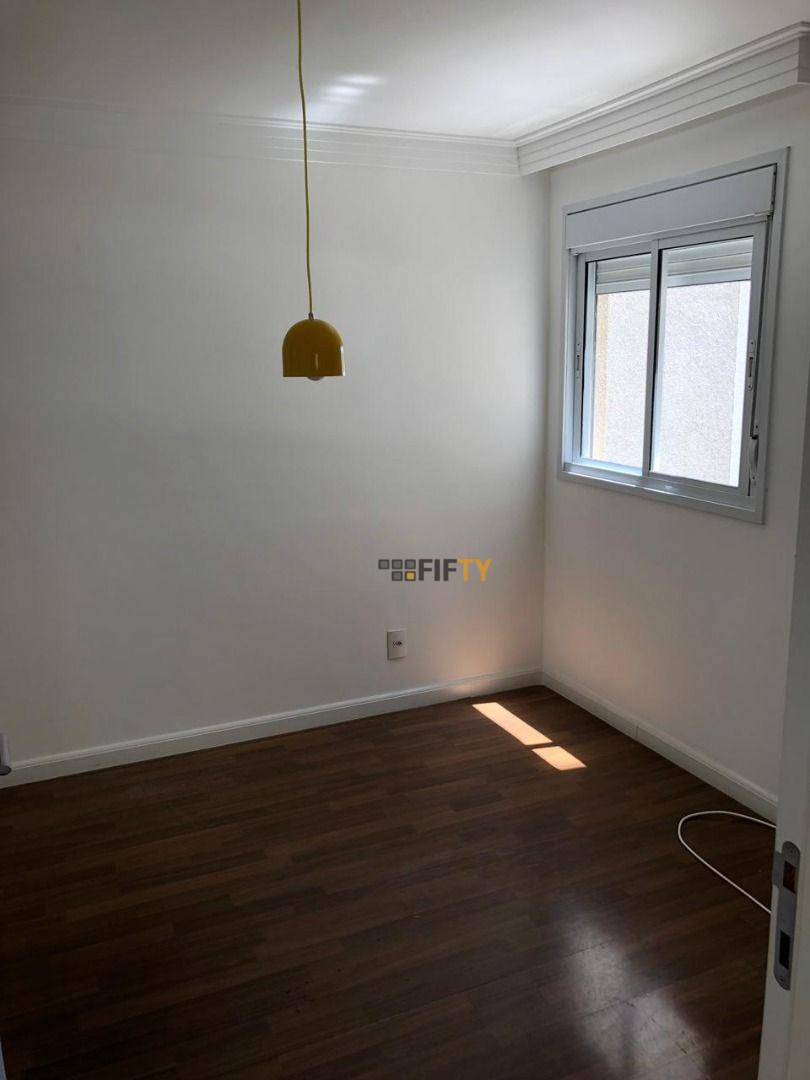 Apartamento à venda com 3 quartos, 130m² - Foto 15