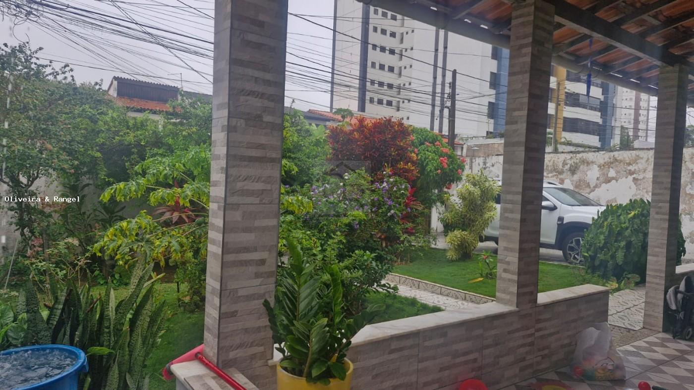 Casa, 3 quartos, 240 m² - Foto 4