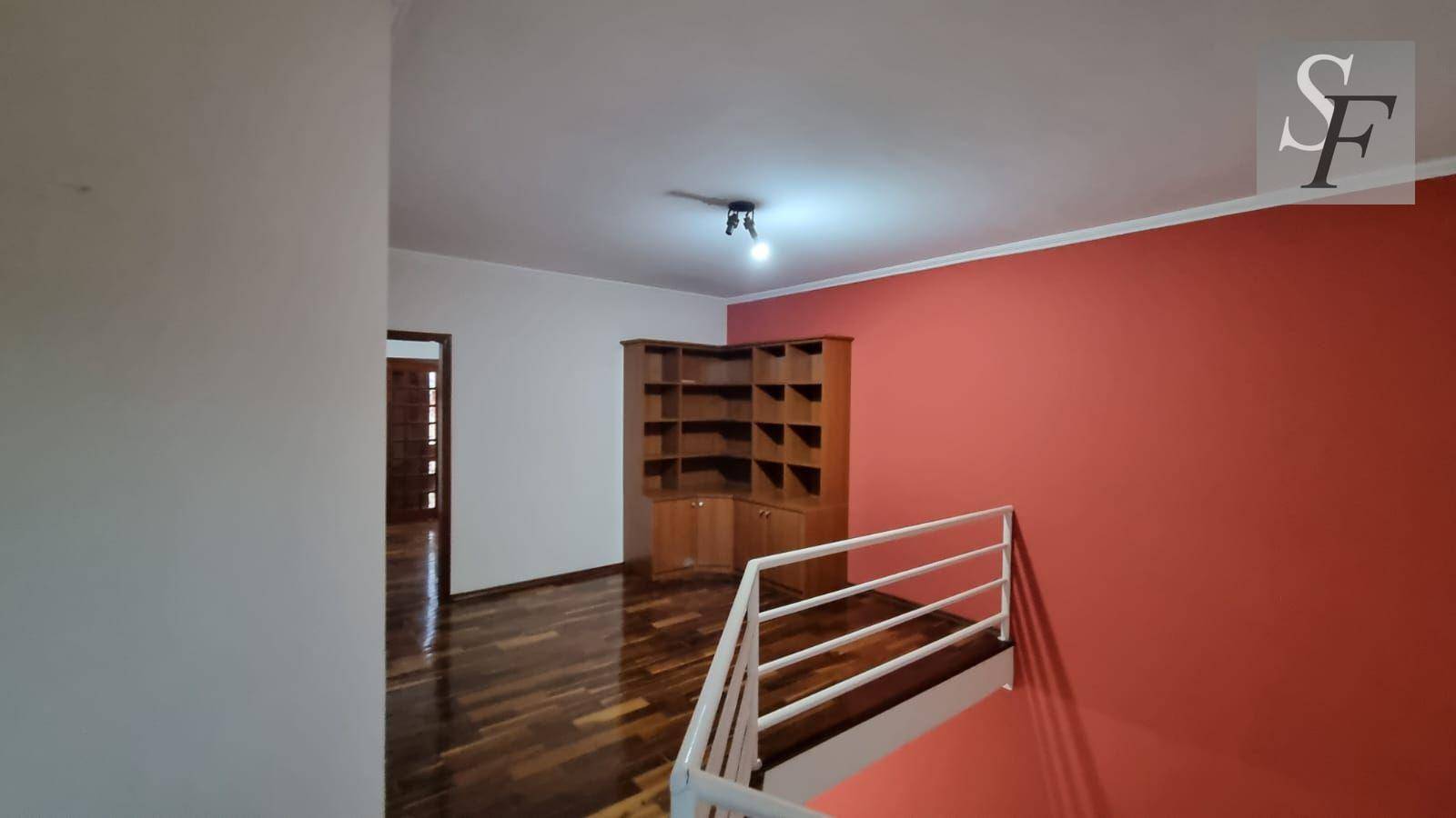 Sobrado para alugar com 3 quartos, 302m² - Foto 32