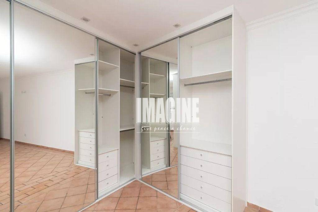 Sobrado à venda com 2 quartos, 180m² - Foto 4