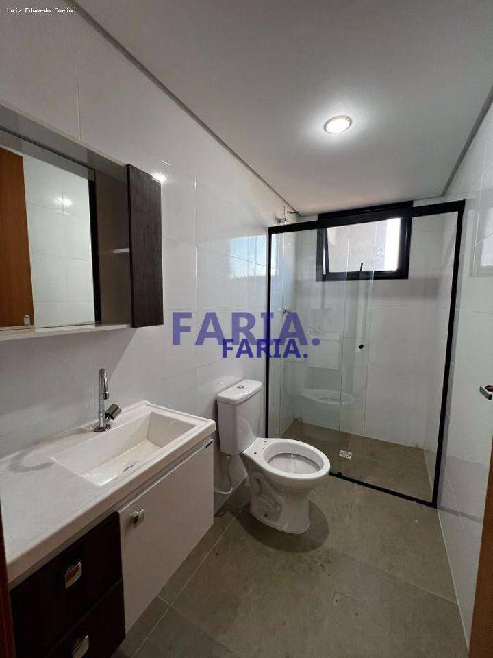 Apartamento à venda com 2 quartos, 76m² - Foto 8