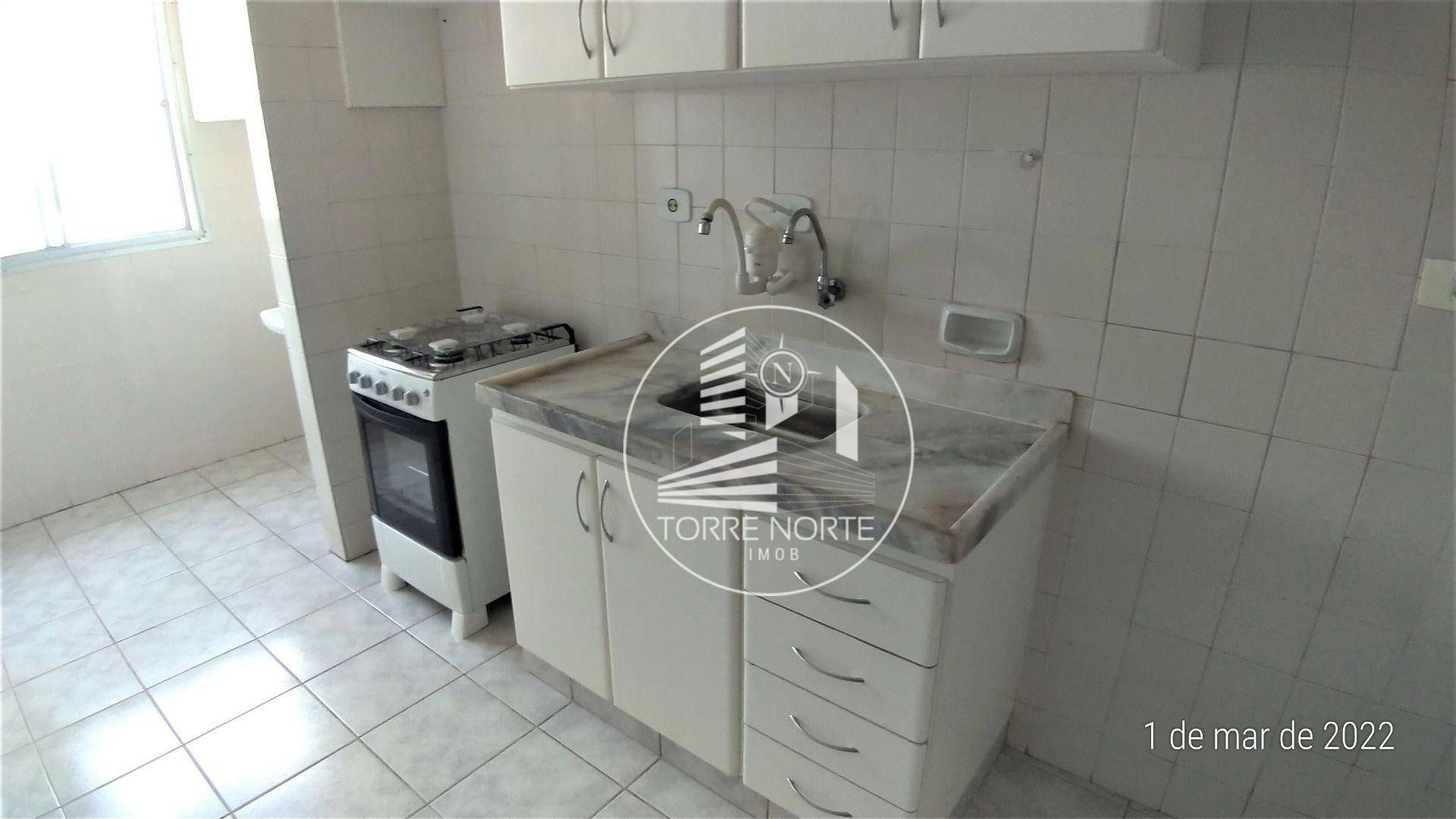 Apartamento à venda com 2 quartos, 82m² - Foto 13